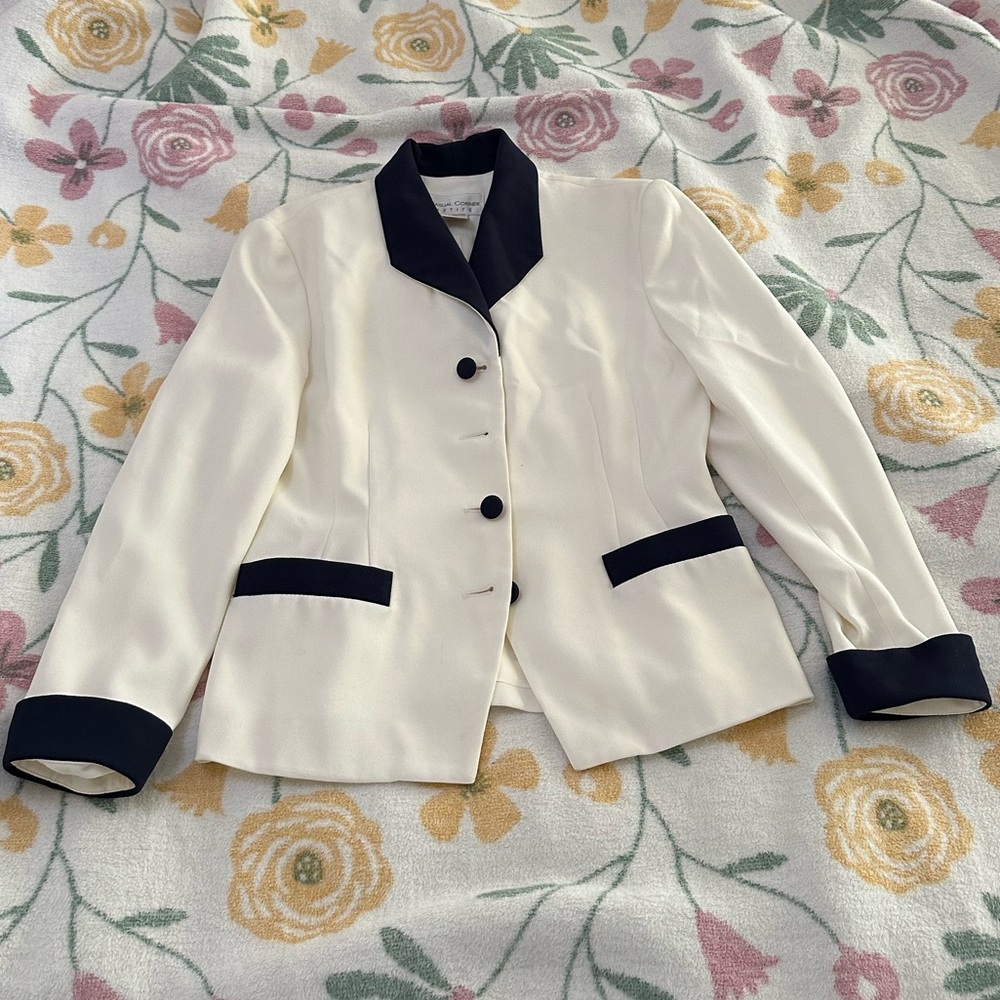 Casual Corner Petite Dark Navy & Creme Suit Jacket (S)